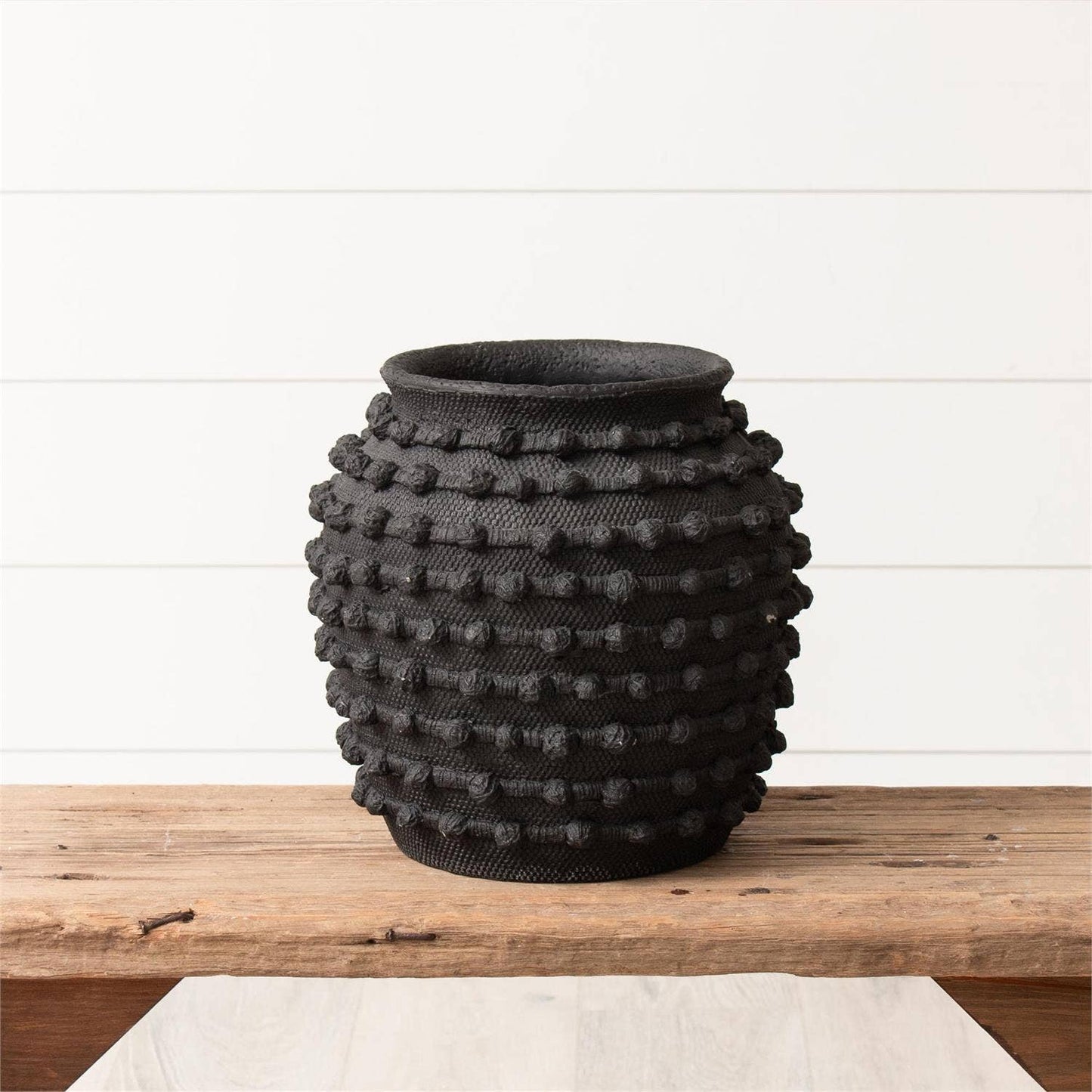 Black Textured Knot Cement Vase (PC)