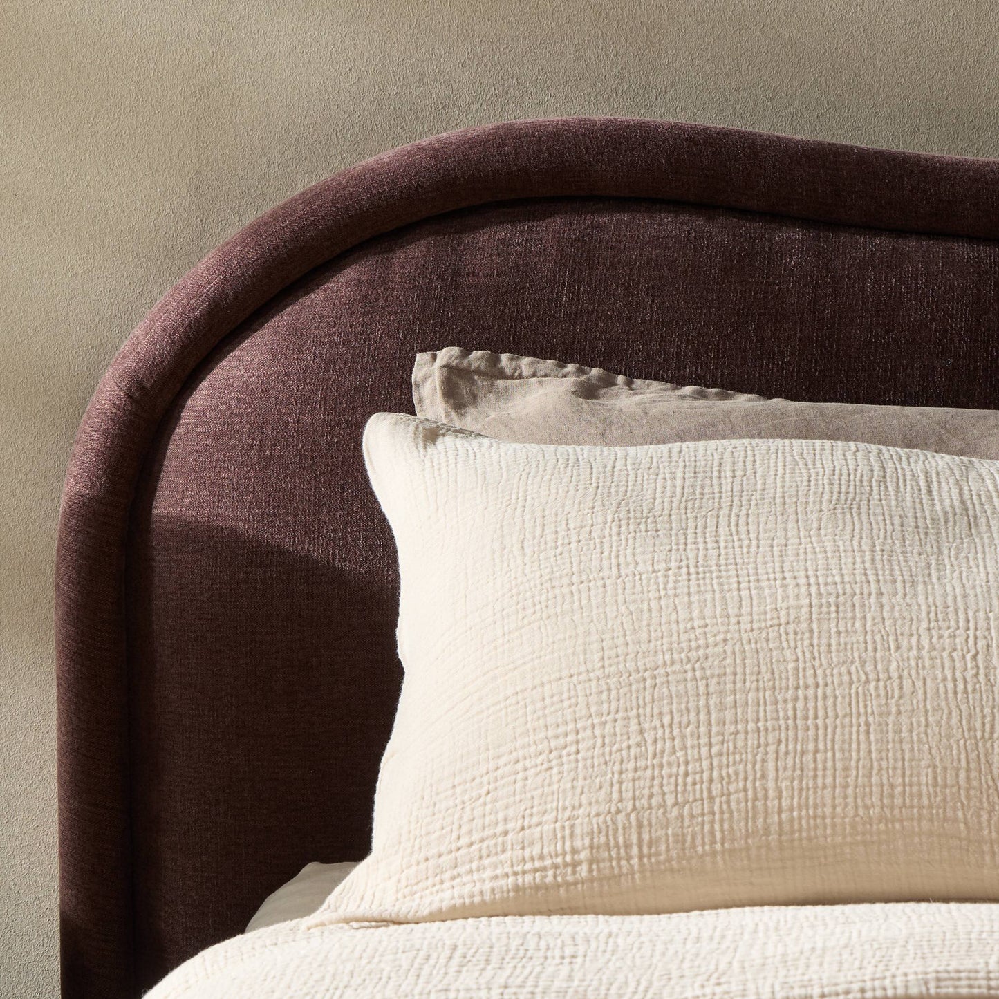 Julia Bed-Laughlin Plum