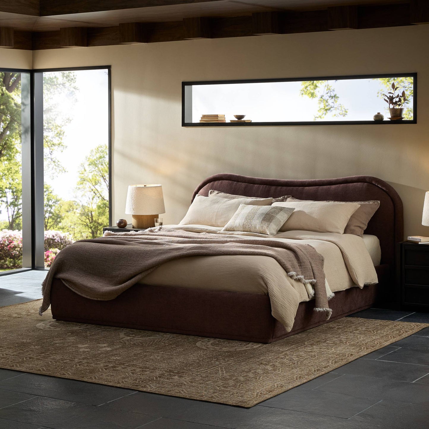 Julia Bed-Laughlin Plum