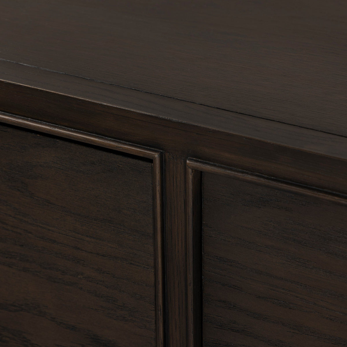 Kodo 8 Drawer Dresser