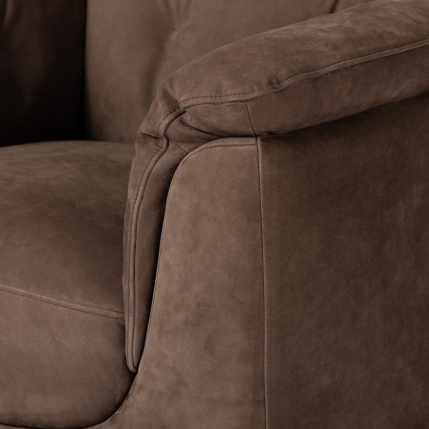Santino Swivel