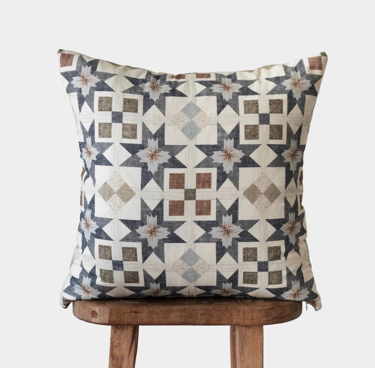 Willa Pillow Cover-22”
