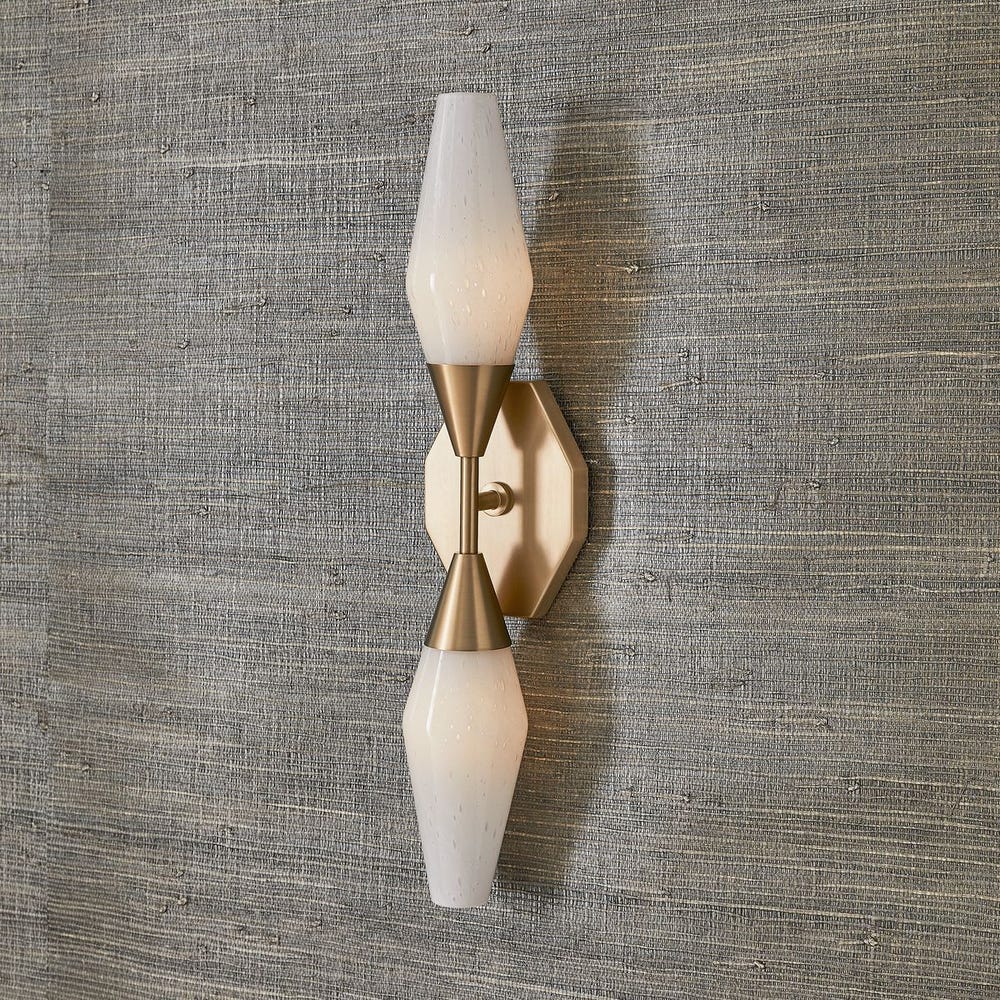 Apaganthus Sconce