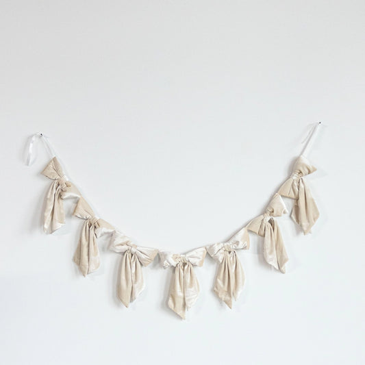 Bow Garland Velvet Fabric Cream