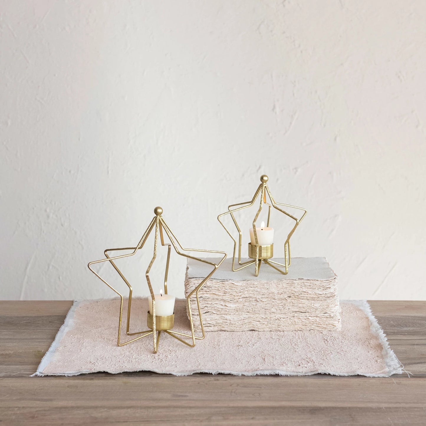 Metal Star Shaped Tealight Holder, Gold Finish